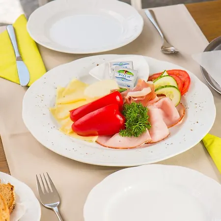 Lorenzerhof Guest house