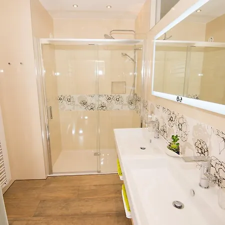 Lorenzerhof Guest house 3*