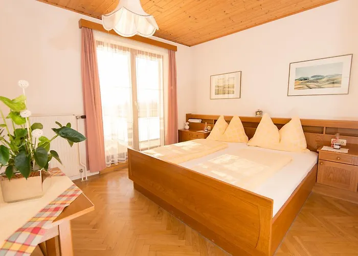 Lorenzerhof 게스트하우스 3*